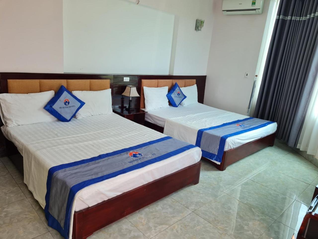 Minh Son Hotel Ta Lan Than Esterno foto