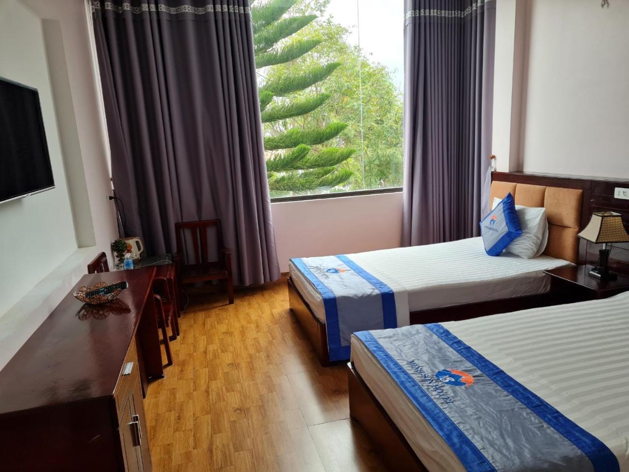Minh Son Hotel Ta Lan Than Esterno foto