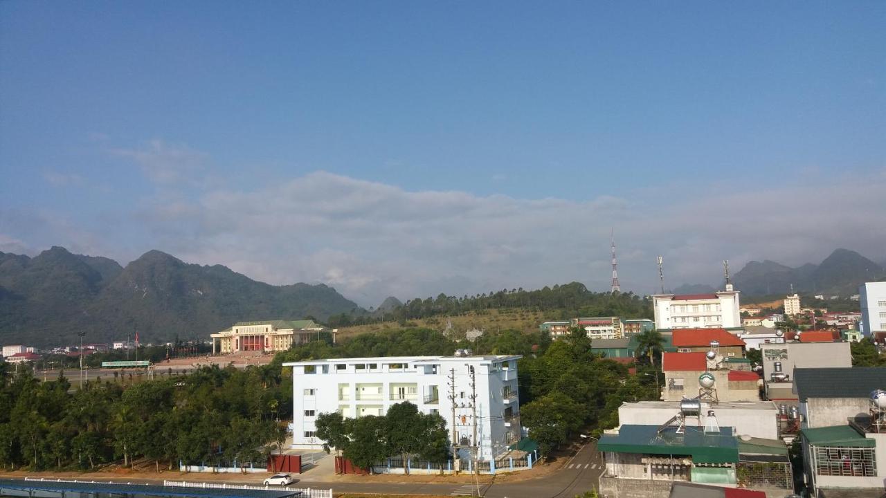 Minh Son Hotel Ta Lan Than Esterno foto