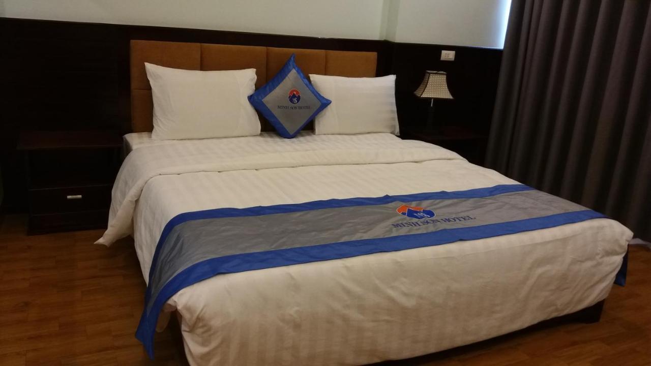 Minh Son Hotel Ta Lan Than Esterno foto