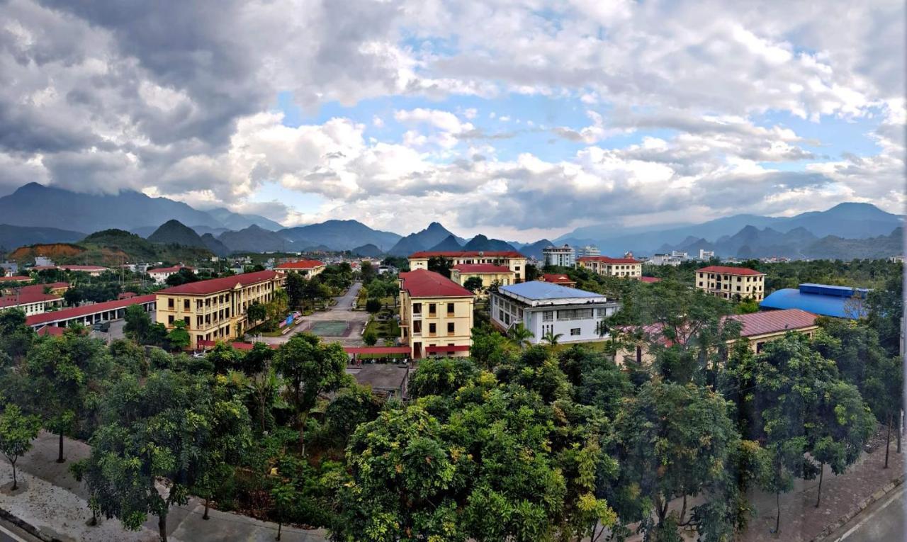 Minh Son Hotel Ta Lan Than Esterno foto