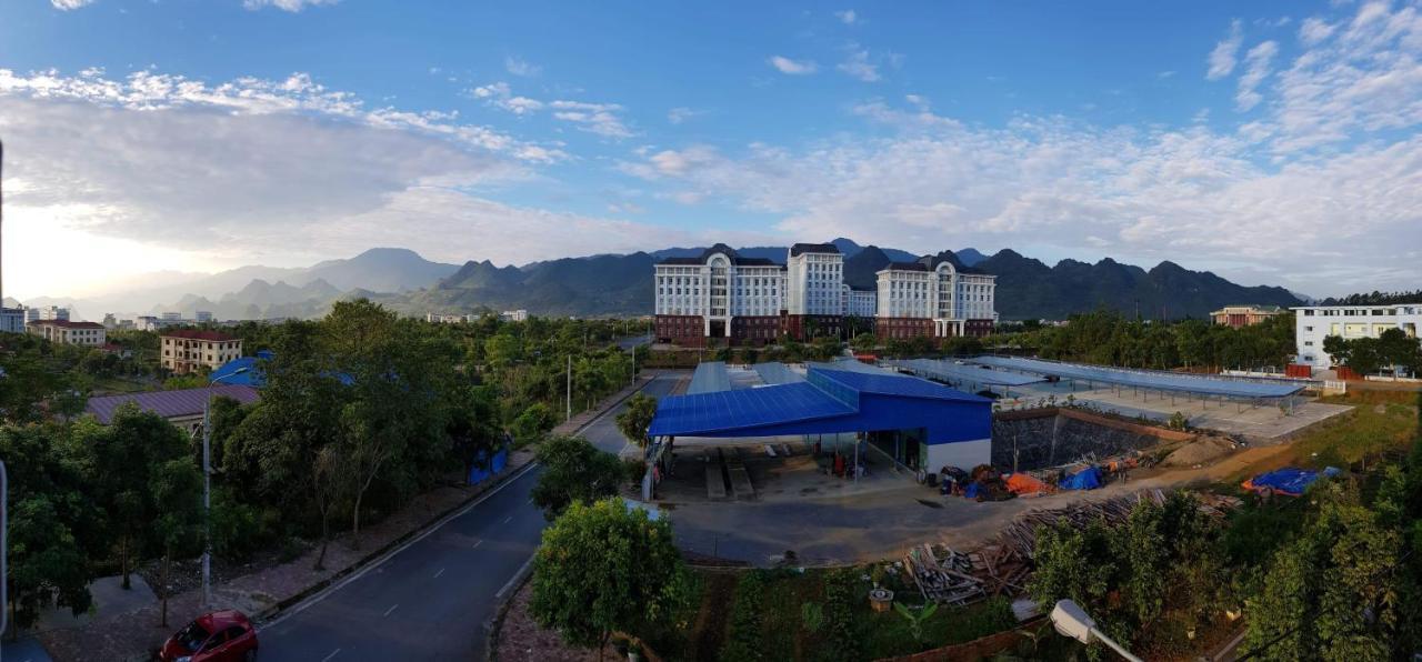 Minh Son Hotel Ta Lan Than Esterno foto