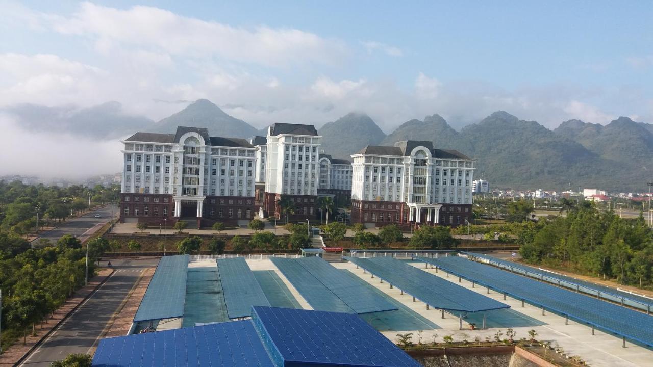 Minh Son Hotel Ta Lan Than Esterno foto